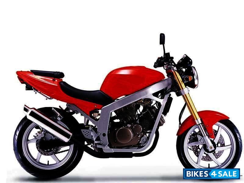 Used 2005 model Hyosung COMET GT 250 for sale in New Delhi ...