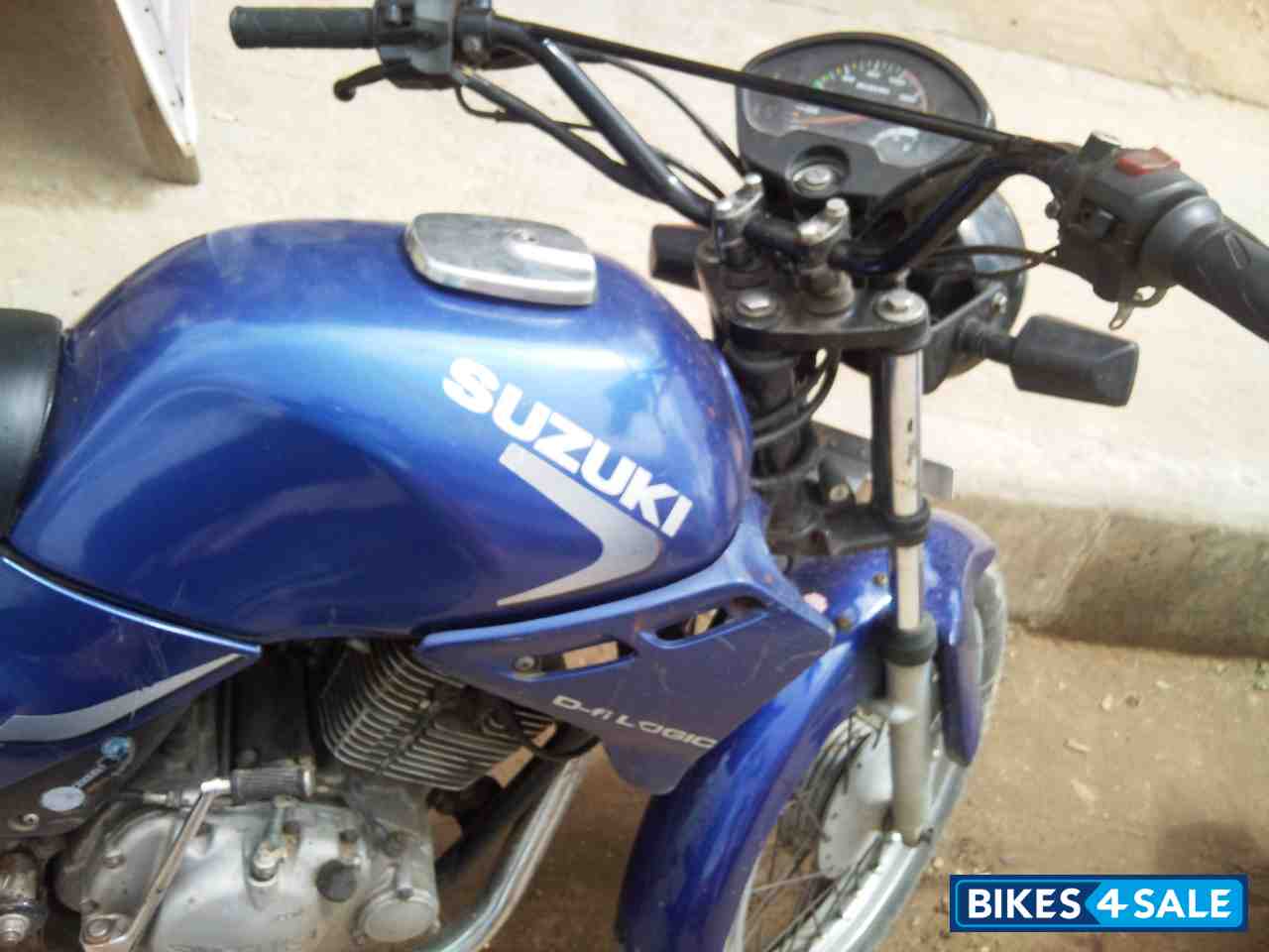 Blue Suzuki Fiero