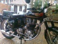 Black Royal Enfield Bullet Standard 350