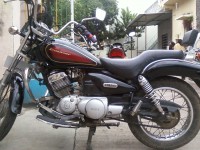 Black Yamaha Enticer