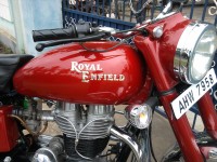 Red Royal Enfield Bullet Standard 350