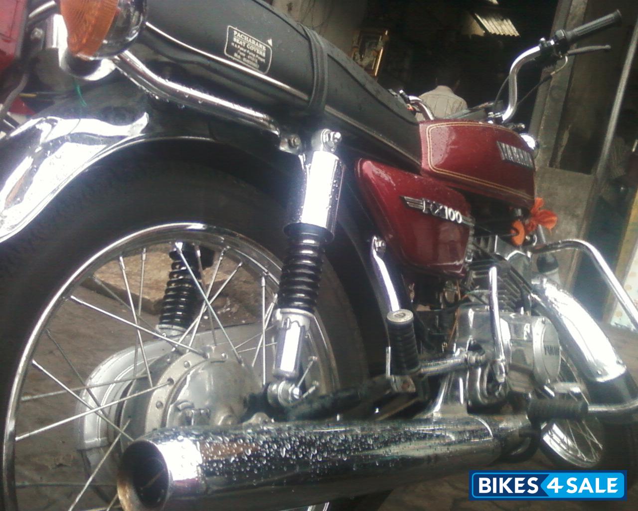 Used 1987 Model Yamaha Rx 100 For Sale In Pune Id Red Colour Bikes4sale