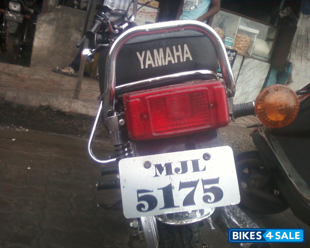 Used 1987 Model Yamaha Rx 100 For Sale In Pune Id Red Colour Bikes4sale