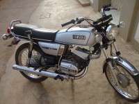 Silver Yamaha RX 100