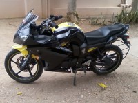 Black With Yellow Yamaha Fazer