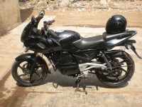 Black Bajaj Pulsar 220 DTSi