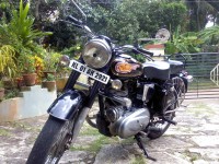 Black Standard Royal Enfield Bullet