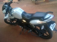 White TVS Apache RTR 180