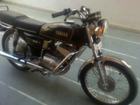 Black Yamaha RX 100