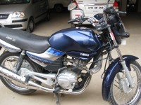 Blue Yamaha Libero G5