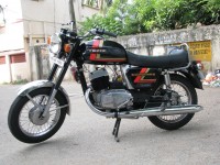 Black Ideal Jawa Yezdi RoadKing