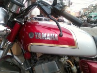 Red Yamaha RD 350