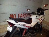 White Hero Karizma R