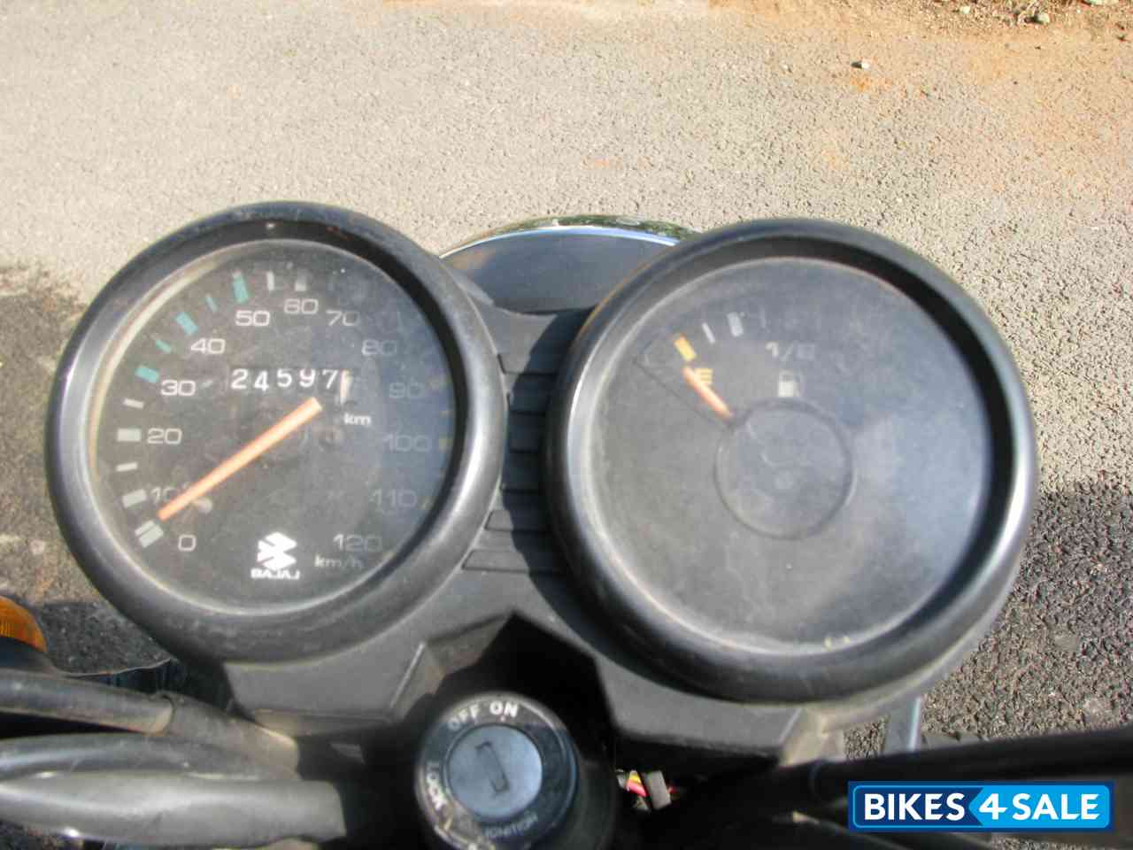 Black Bajaj CT 100 Black Bajaj CT 100