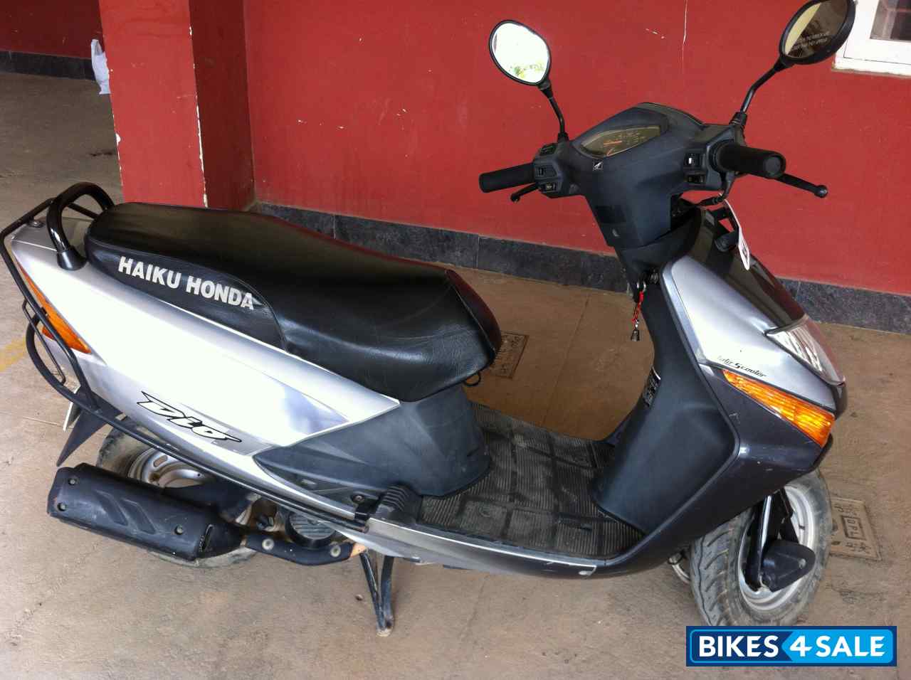 Honda dio 2008