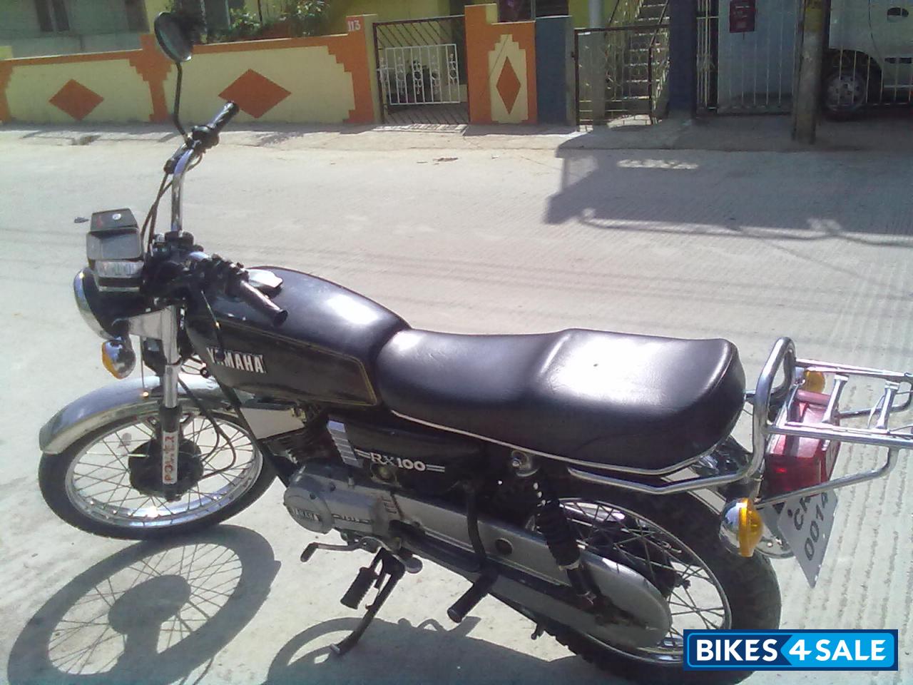 Used 19 Model Yamaha Rx 100 For Sale In Bangalore Id Black Colour Bikes4sale