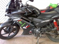 Black Honda CBF Stunner