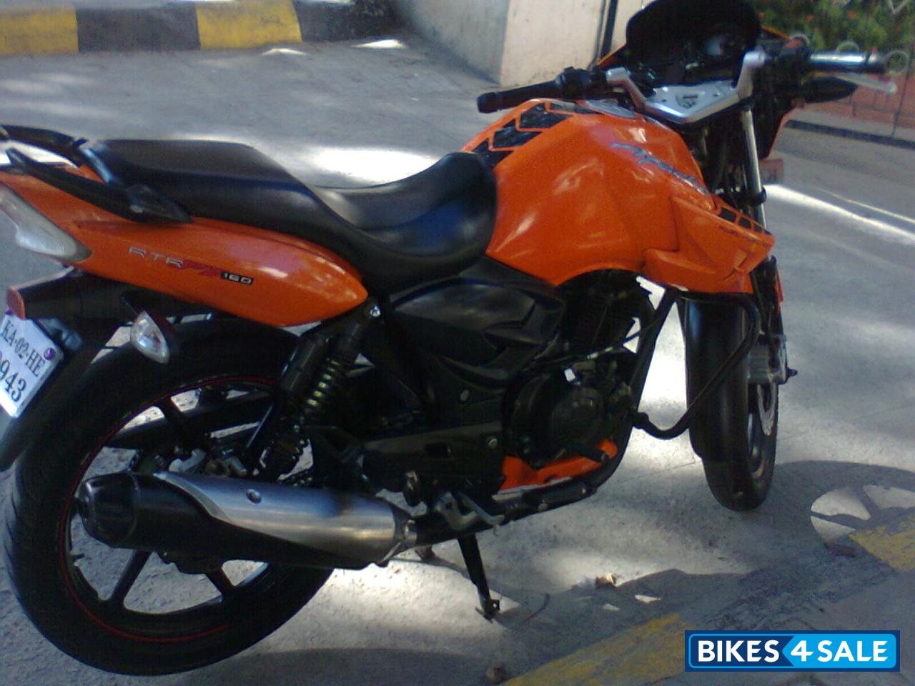 Used 09 Model Tvs Apache Rtr Fi 160 For Sale In Bangalore Id Orange Colour Bikes4sale