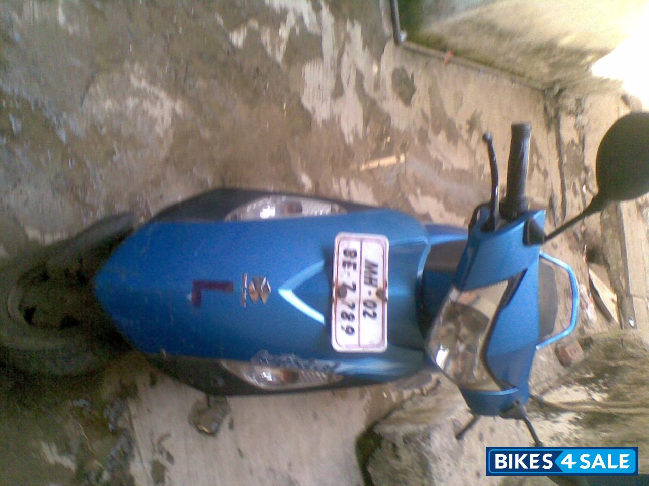 S Blue Bajaj Kristal