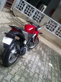 Candy Ruby Red Honda CBR 250R