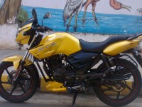 Yellow TVS Apache RTR 160