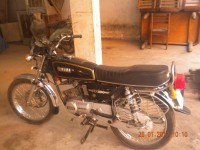 Black Yamaha RX 100