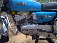 Metallic Blue Yamaha RX 100