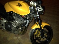 Metallic Yellow Honda  Hornet 900