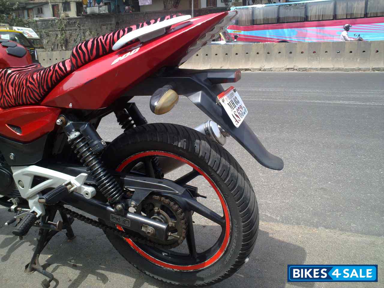 Bajaj Pulsar 200 DTSi Bajaj Pulsar 200 DTSi