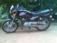 Black Yamaha YBX