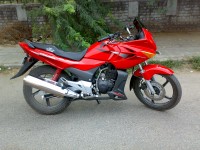 Red Hero Karizma R