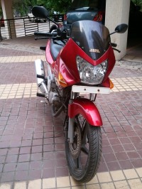 Sporty Red Hero Karizma