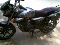 M Grey/black Bajaj Discover DTSi 135