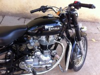 Black Royal Enfield Bullet Standard 350