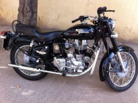 Black Royal Enfield Bullet Standard 350