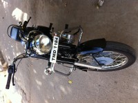 Black Royal Enfield Bullet Standard 350