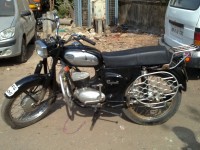 Black Yamaha Rajdoot