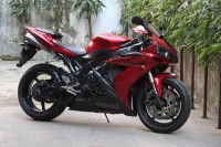 Red Yamaha YZF R1