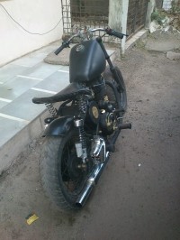 Black Royal Enfield Bullet Standard 350