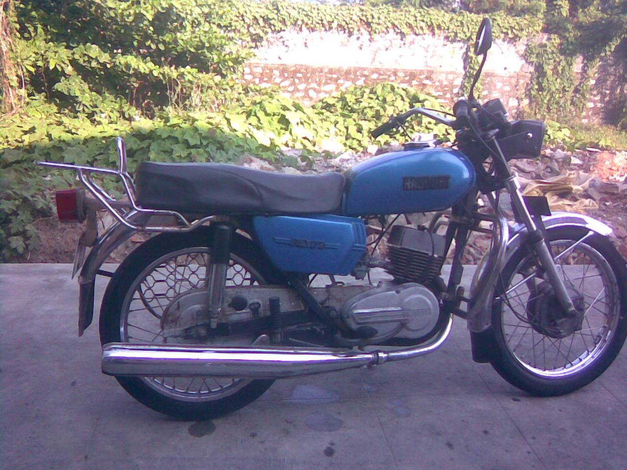 Yamaha Rajdoot