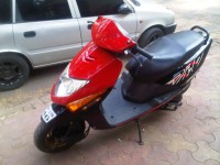 Red Honda Dio