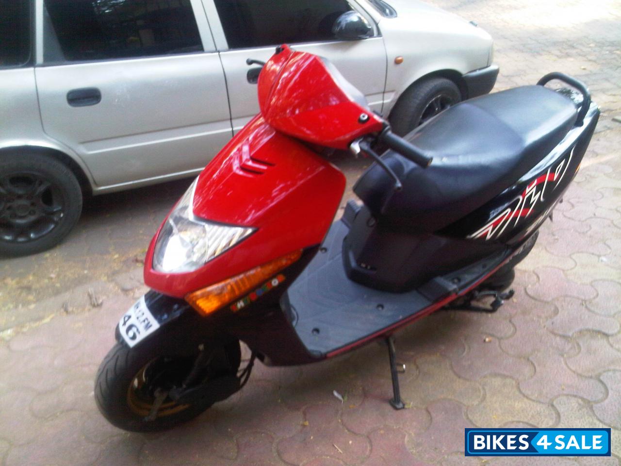 Red Honda Dio