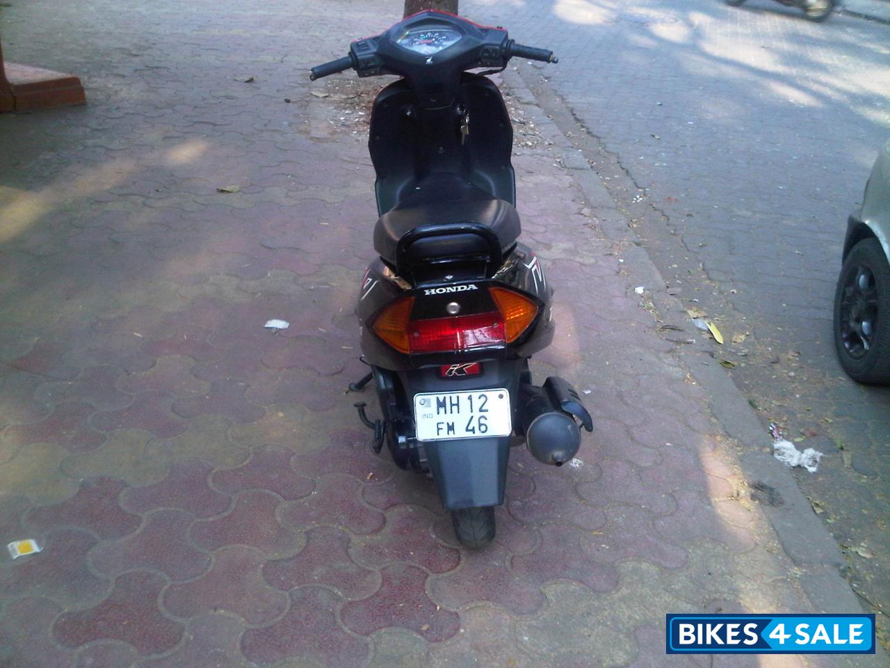 Red Honda Dio Red Honda Dio