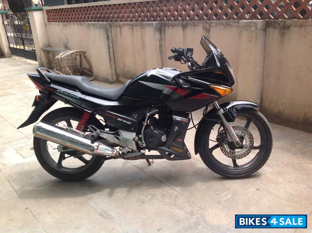 Black Hero Karizma R Black Hero Karizma R