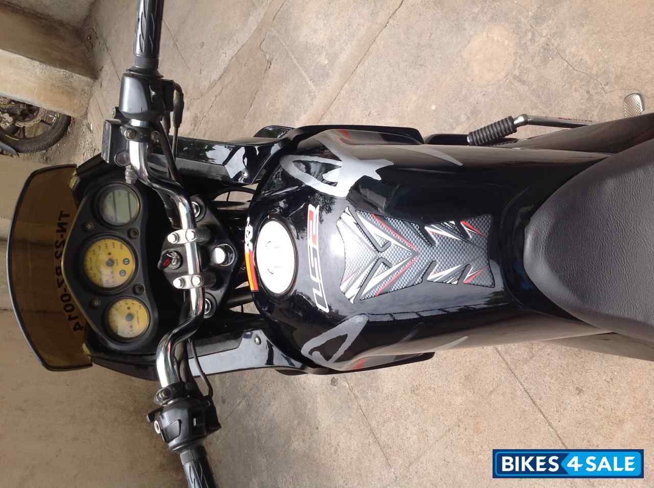 Black Hero Karizma R Black Hero Karizma R