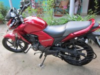 Red Honda Unicorn Dazzler