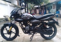 Black Bajaj XCD 125 DTS-Si