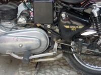 Magic Black Royal Enfield Bullet Standard 500