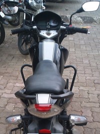 Black TVS Apache RTR 160