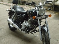 Bajaj Avenger 220 DTS-i